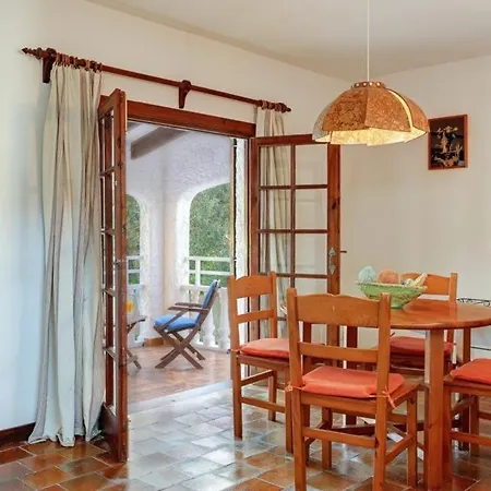 Cala Galdana Sleeps 12 Pool Air Con Wifi