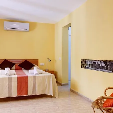 Cala Galdana Sleeps 12 Pool Air Con Wifi